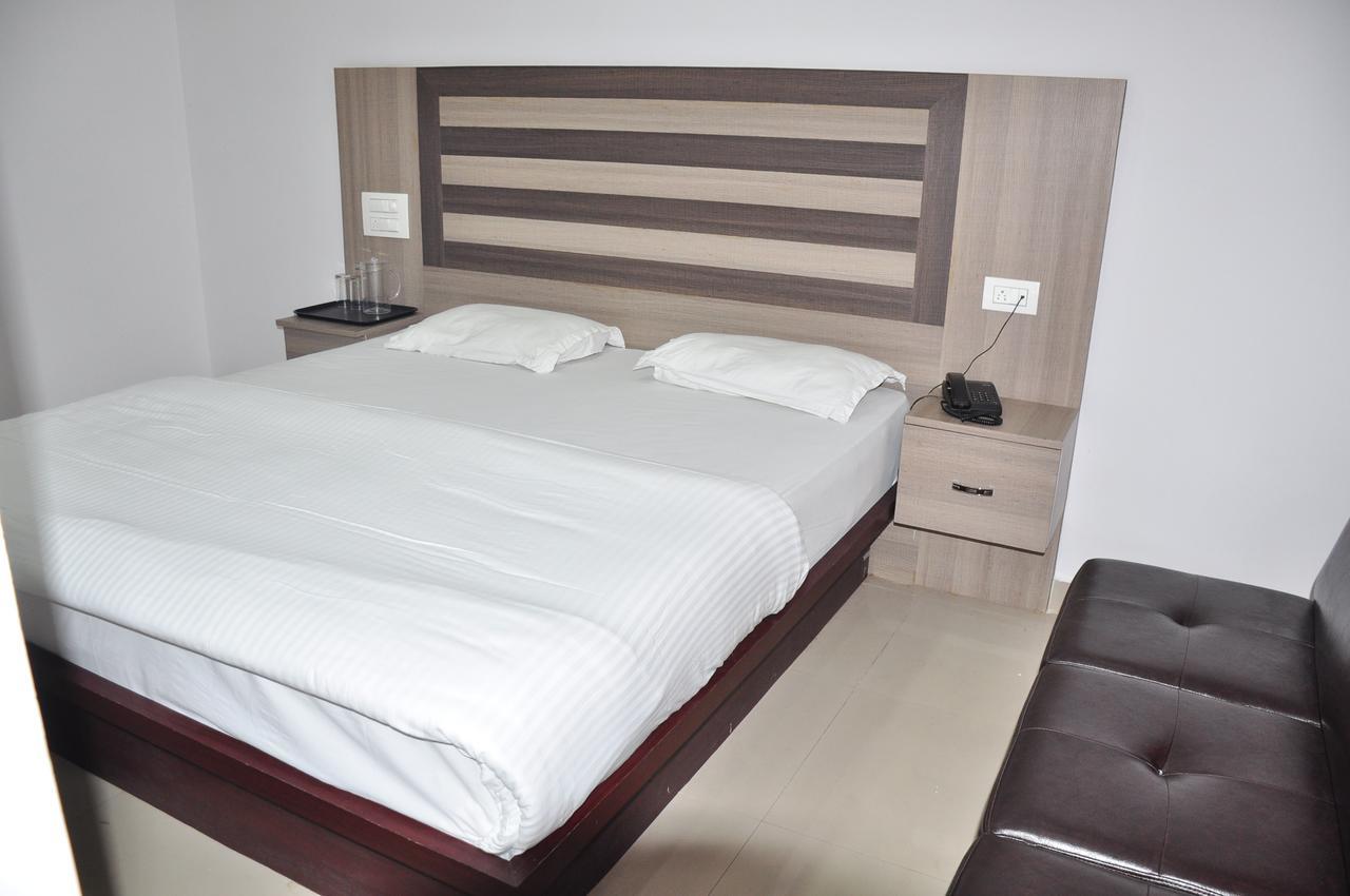 I Park Residency Hotel Bangalore Buitenkant foto