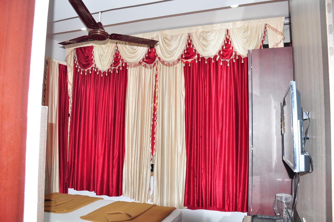 I Park Residency Hotel Bangalore Buitenkant foto